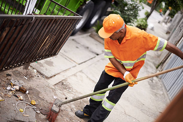 Best Construction Debris Removal  in Clayton, MO